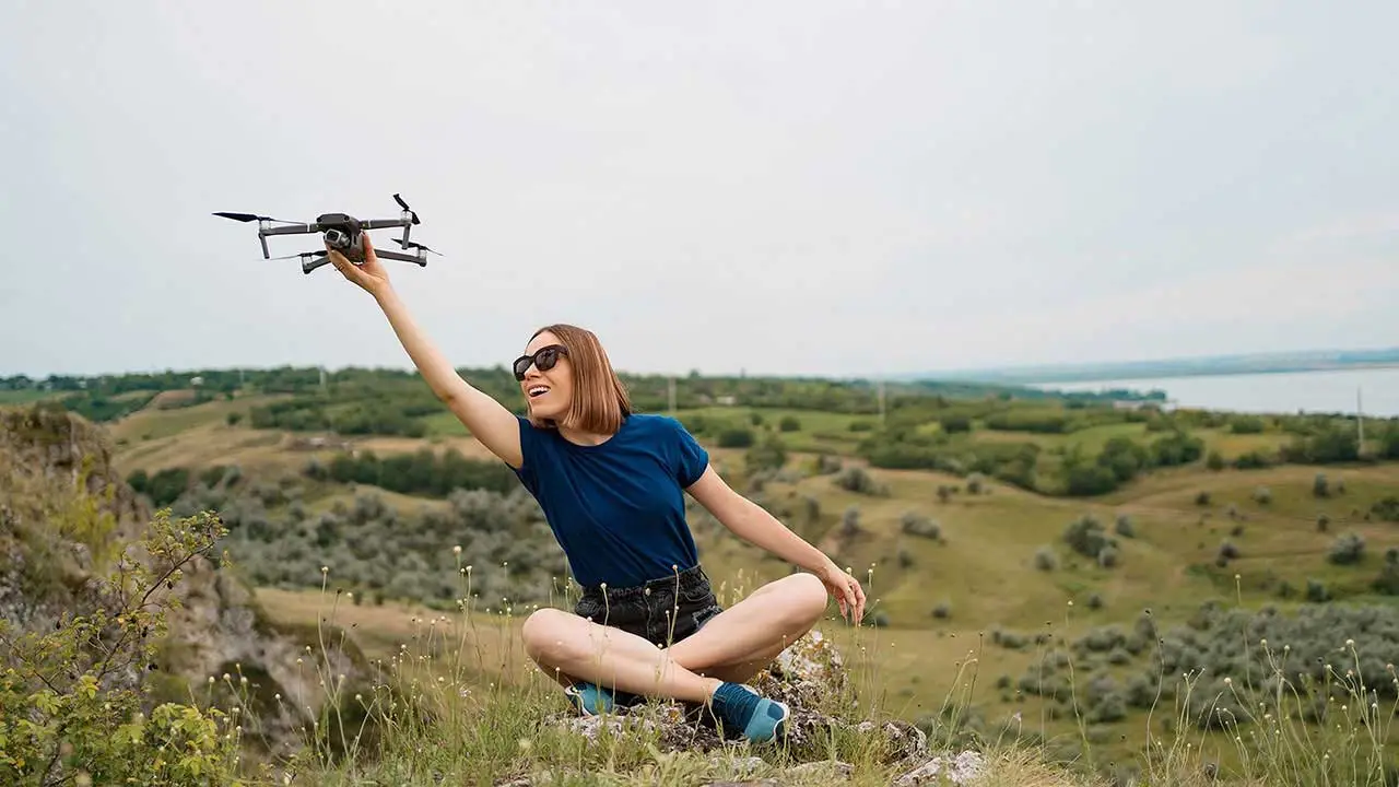 Mom.travel: Blogger dron package